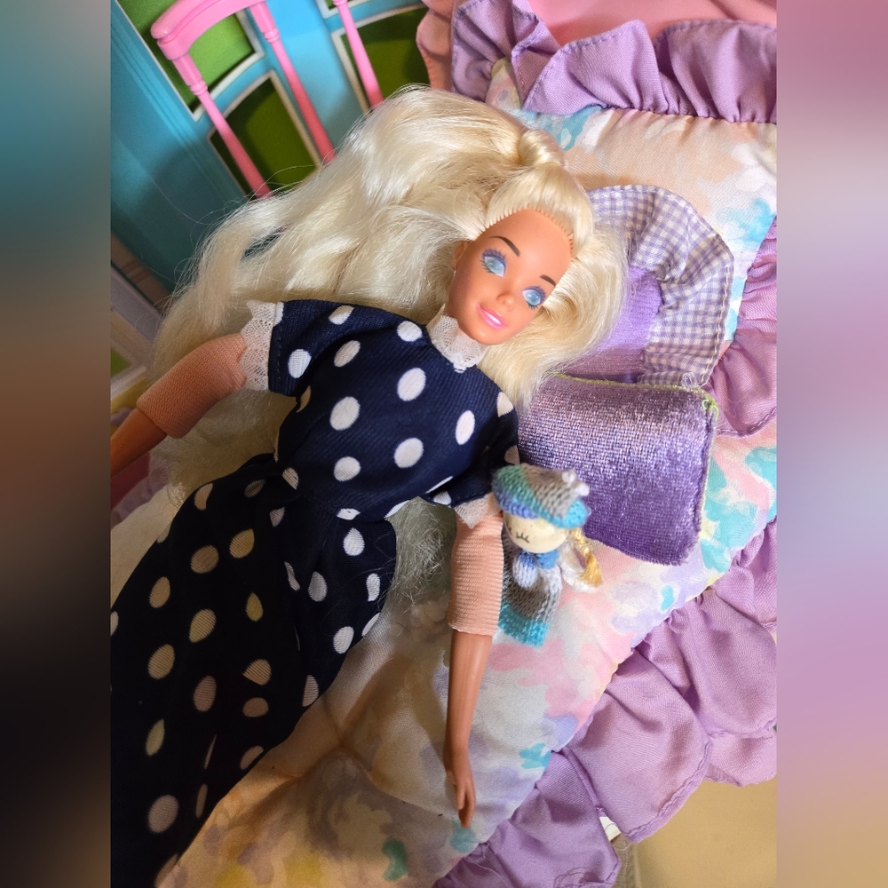 1993 Bedtime Barbie